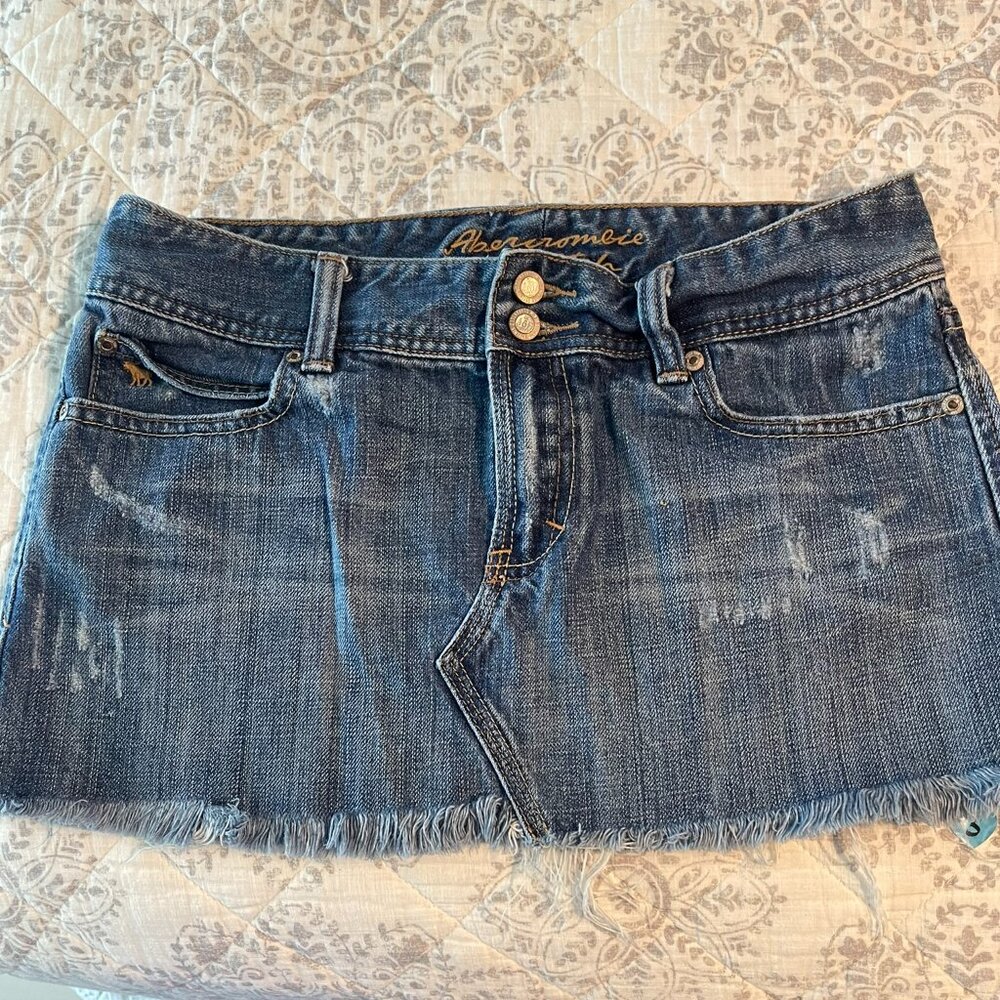 Ambercrombie Finch Denim Mini Shirt Size 2